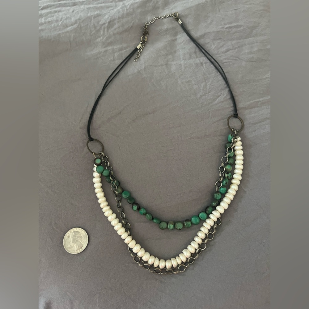 Beautiful 3-tier adjustable necklace